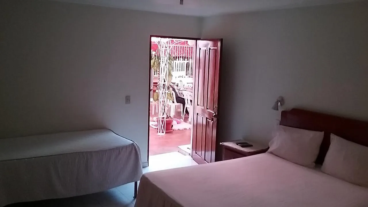 Hostal D'Oleo Mendez Pedernales